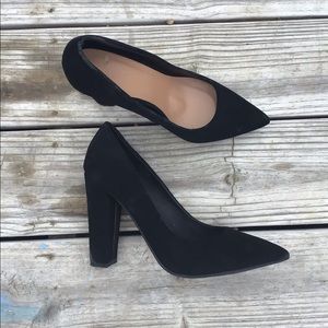 Women’s black heels by BAMBOO